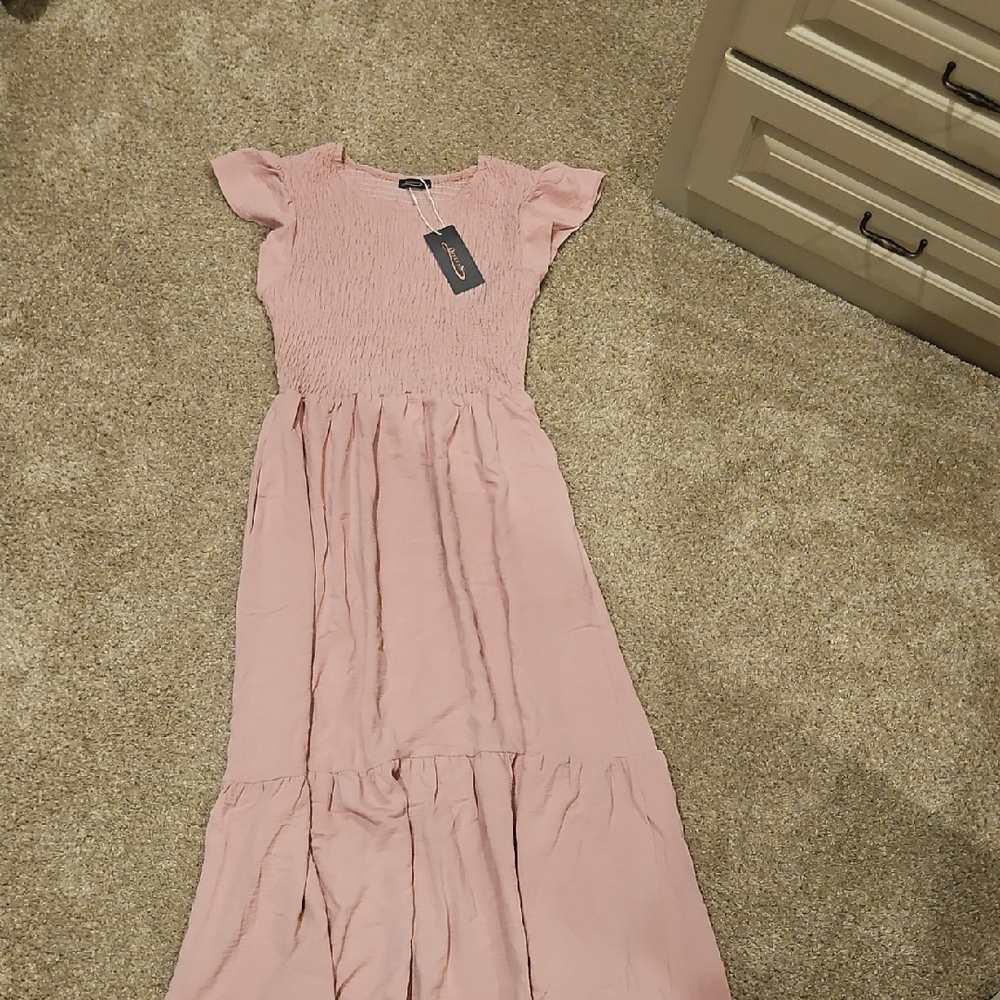 Elegant Pink Maxi Dress